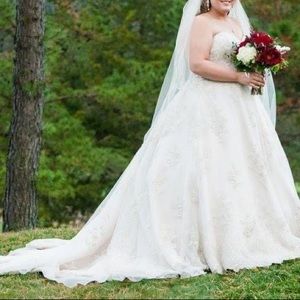 Maggie Sottero Wedding Gown - Hannah
